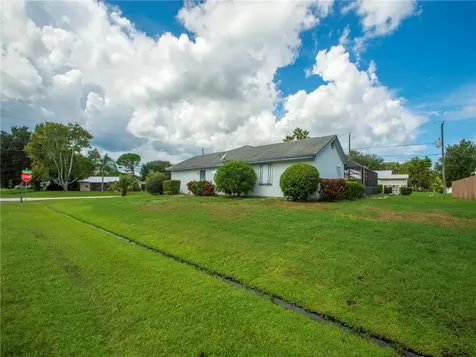 845 Barber Street Sebastian FL 32958