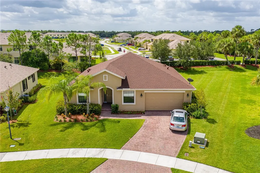 10033 W Verona Circle Vero Beach FL 32966