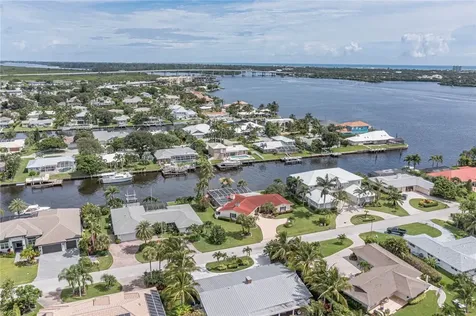 13 Starfish Drive Vero Beach FL 32960