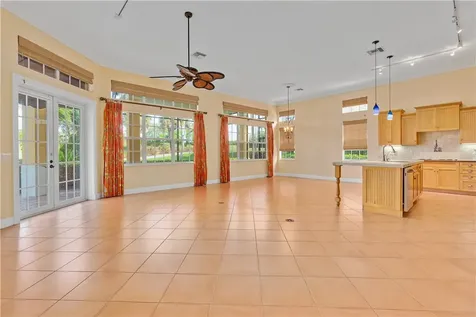 606 Bridgewater Lane SW Vero Beach FL 32962