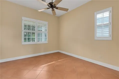 606 Bridgewater Lane SW Vero Beach FL 32962