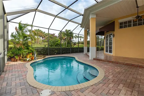 606 Bridgewater Lane SW Vero Beach FL 32962