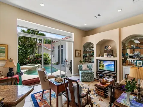 1385 W Island Club Square Vero Beach FL 32963