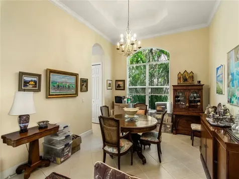 1385 W Island Club Square Vero Beach FL 32963