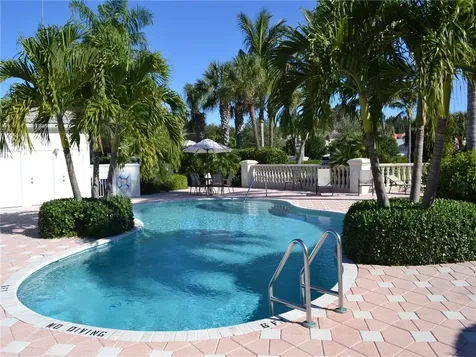 1385 W Island Club Square Vero Beach FL 32963