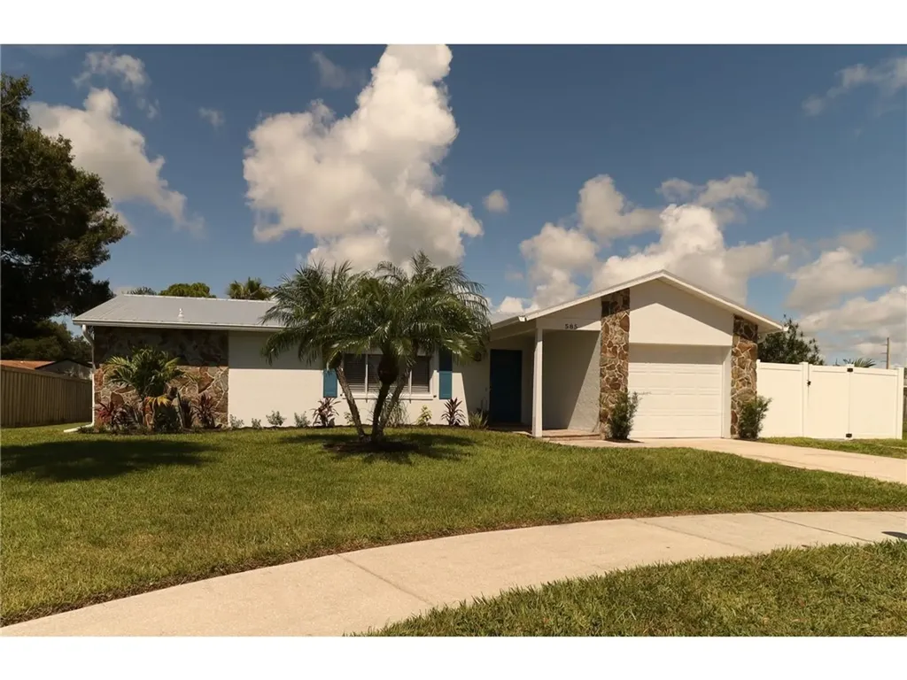 585 26th Avenue Vero Beach FL 32962