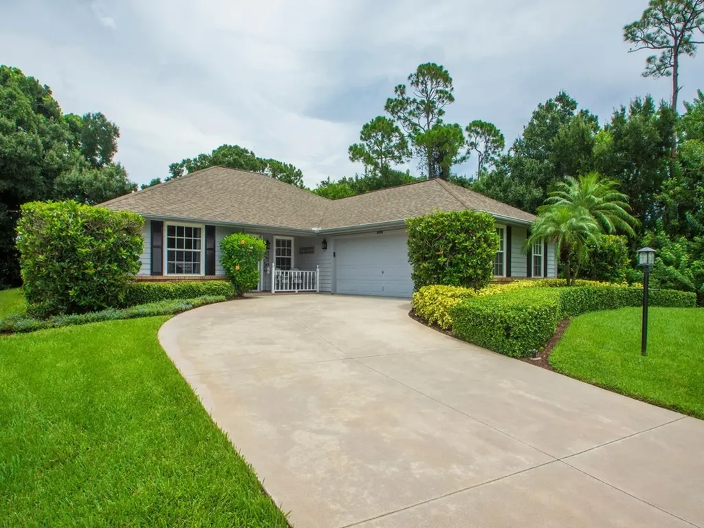 3770 7th Place Vero Beach FL 32968