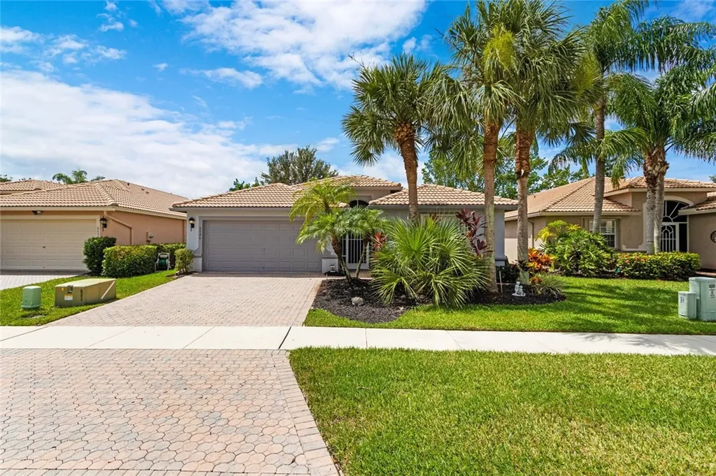 8046 Duomo Circle Boynton Beach FL 33472
