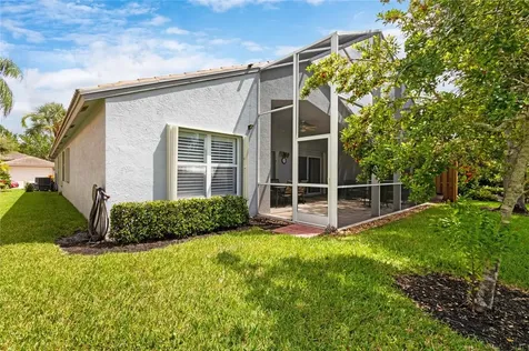 8046 Duomo Circle Boynton Beach FL 33472