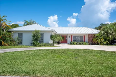 18 Seahorse Lane Vero Beach FL 32960
