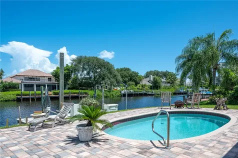 18 Seahorse Lane Vero Beach FL 32960