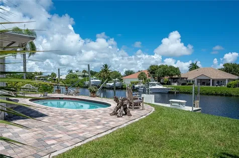 18 Seahorse Lane Vero Beach FL 32960