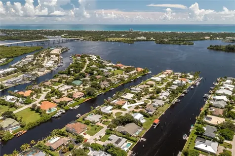 18 Seahorse Lane Vero Beach FL 32960