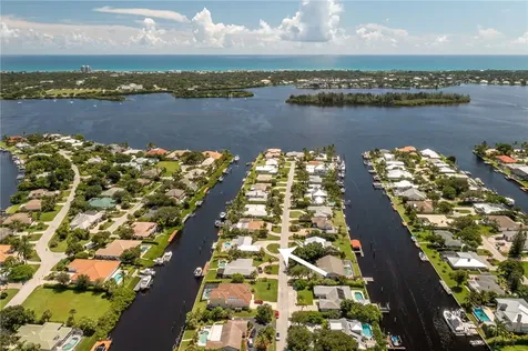 18 Seahorse Lane Vero Beach FL 32960