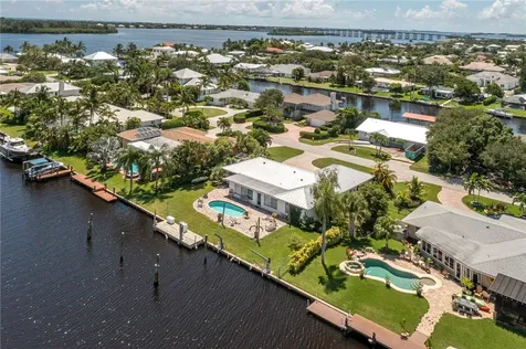 18 Seahorse Lane Vero Beach FL 32960