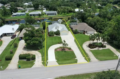 567 Barber Street Sebastian FL 32958