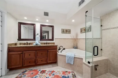8880 N. Sea Oaks Way Vero Beach FL 32963