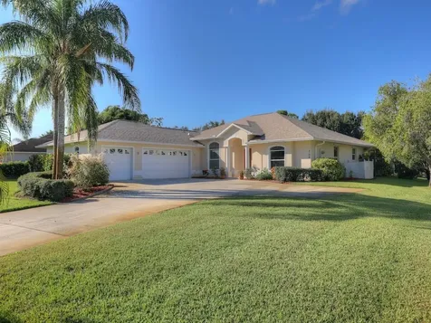 708 S Easy Street Sebastian FL 32958