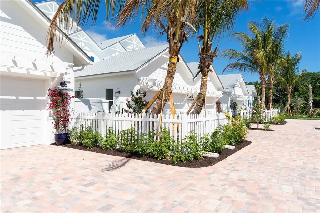 130 Strand Drive Vero Beach FL 32963