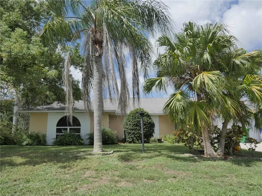 1437 Barber Street Sebastian FL 32958