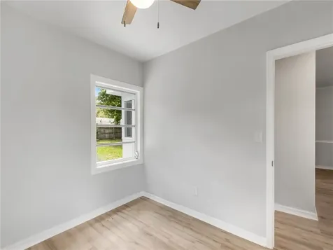 2515 Vero Beach Avenue Vero Beach FL 32960