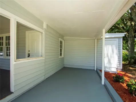 2515 Vero Beach Avenue Vero Beach FL 32960