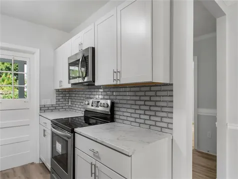 2515 Vero Beach Avenue Vero Beach FL 32960