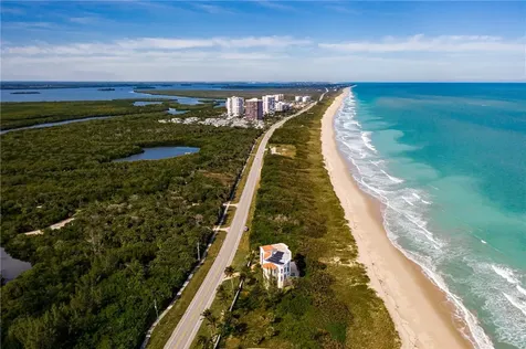 4600 N Highway A1a Hutchinson Island FL 34949