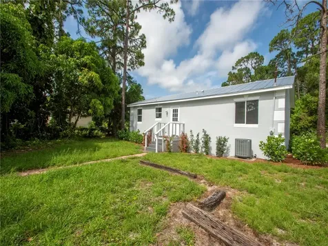 1185 11th Street SW Vero Beach FL 32962