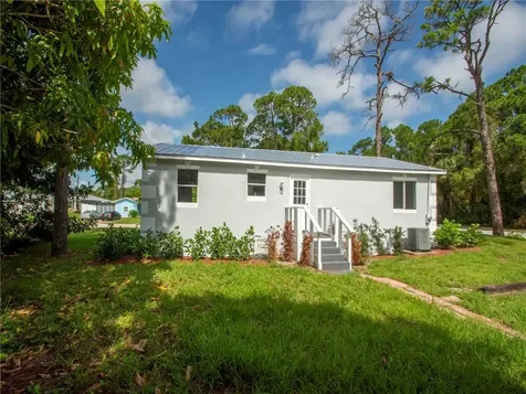1185 11th Street SW Vero Beach FL 32962