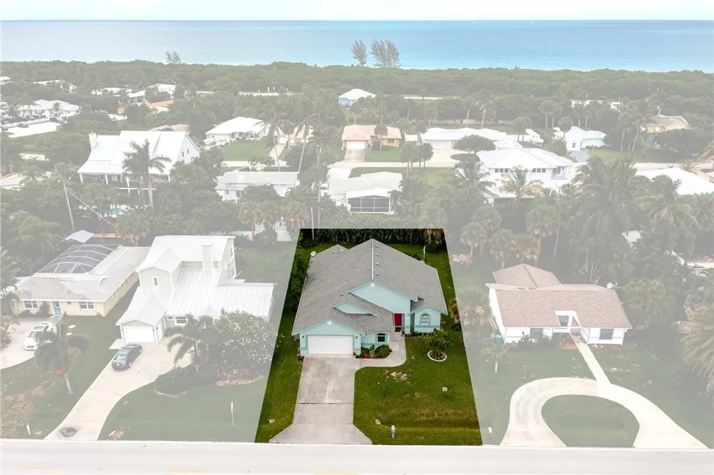 2416 Atlantic Beach Boulevard Hutchinson Island FL 34949