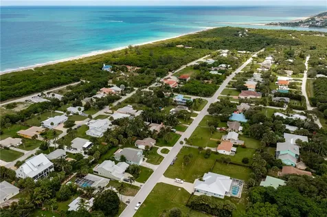 2416 Atlantic Beach Boulevard Hutchinson Island FL 34949
