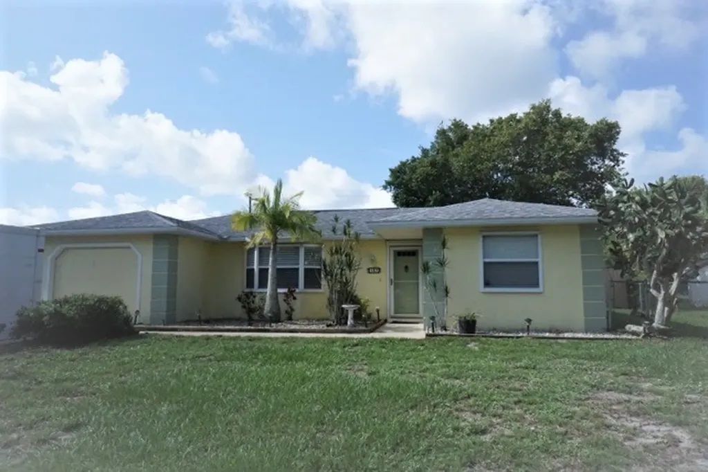 137 Capri Avenue Sebastian FL 32958