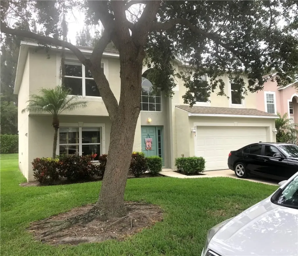 2515 12th Square SW Vero Beach FL 32968
