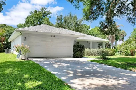 1809 10th Place Vero Beach FL 32960