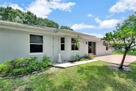 1809 10th Place Vero Beach FL 32960