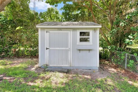 1809 10th Place Vero Beach FL 32960