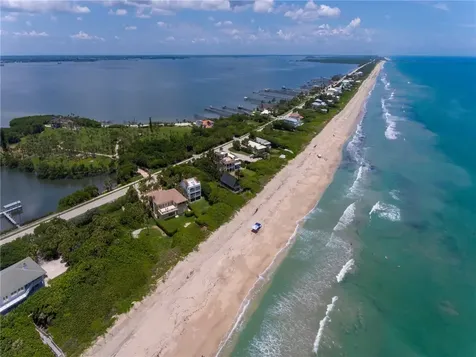 12514 Highway A1a Vero Beach FL 32963