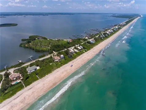 12514 Highway A1a Vero Beach FL 32963