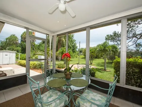 281 Columbia Avenue Sebastian FL 32958