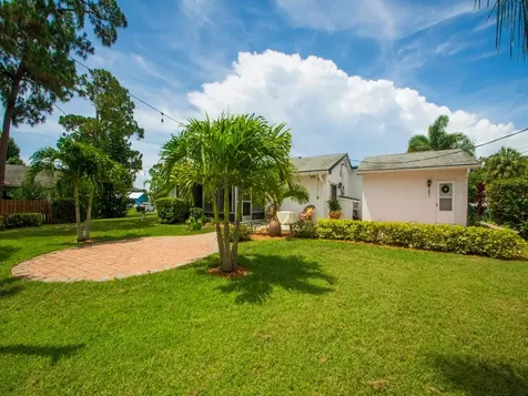 281 Columbia Avenue Sebastian FL 32958