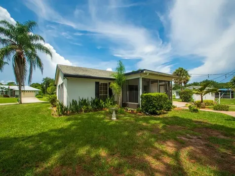281 Columbia Avenue Sebastian FL 32958