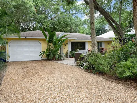 9335 Frangipani Drive Vero Beach FL 32963