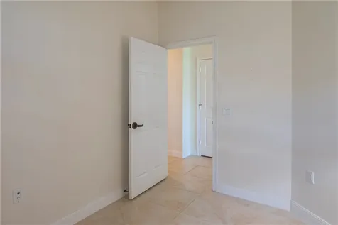 1105 Saint Georges Lane Vero Beach FL 32967