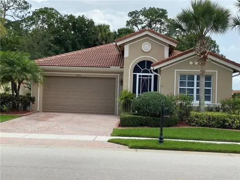 3245 Sussex Way Vero Beach FL 32966
