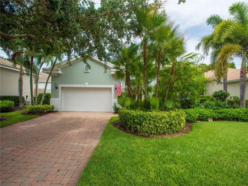 1409 W Island Club Square Vero Beach FL 32963