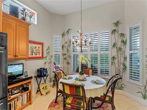 1409 W Island Club Square Vero Beach FL 32963