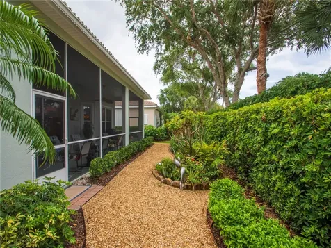 1409 W Island Club Square Vero Beach FL 32963