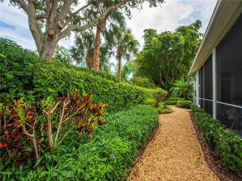 1409 W Island Club Square Vero Beach FL 32963