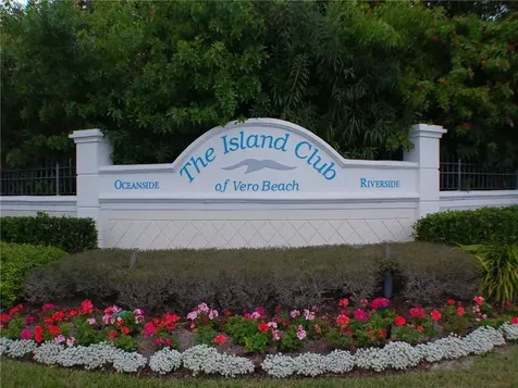 1409 W Island Club Square Vero Beach FL 32963